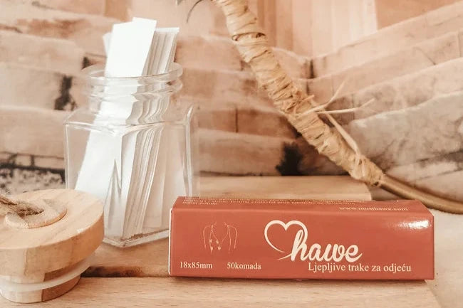 Dvostrane lepljive trakice za odeću (50 kom)